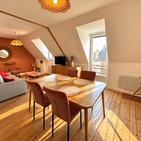 T2 Chaleureux - Wifi - Et Commerces à Pieds Appartement