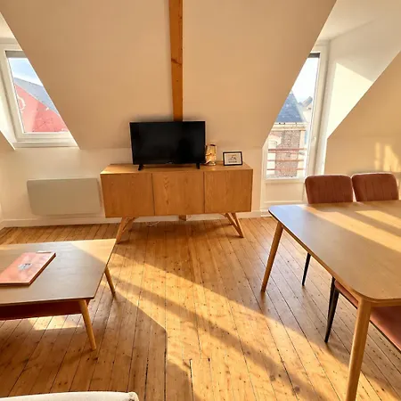 Appartement T2 Chaleureux - Wifi - Et Commerces à Pieds *